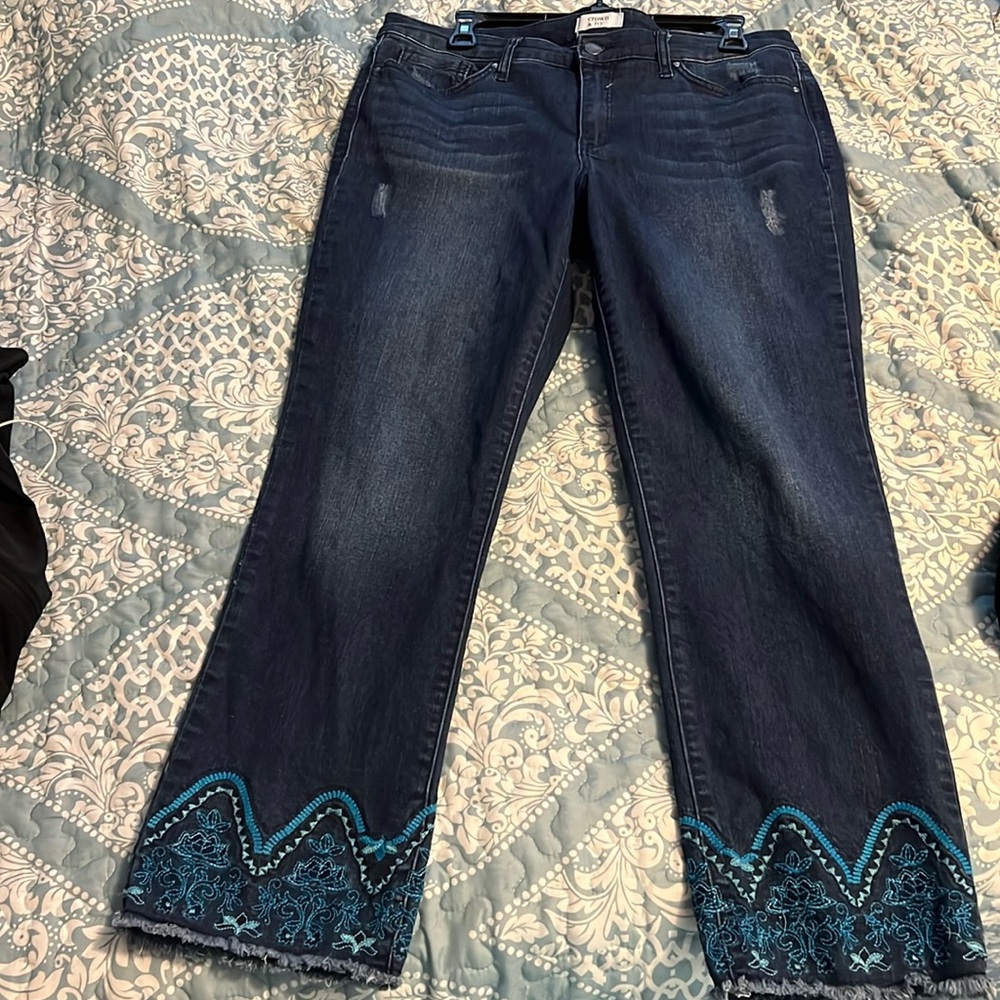 Crown and Ivy women’s crop jeans